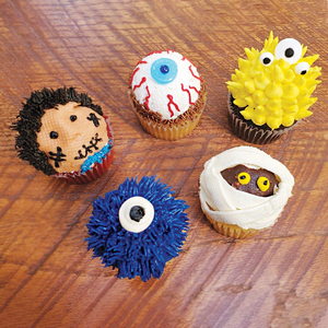 Hand decorated Halloween Cupcakes